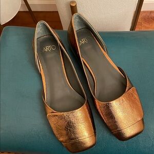 Franco Sarto Gold Women's Flats 7.5